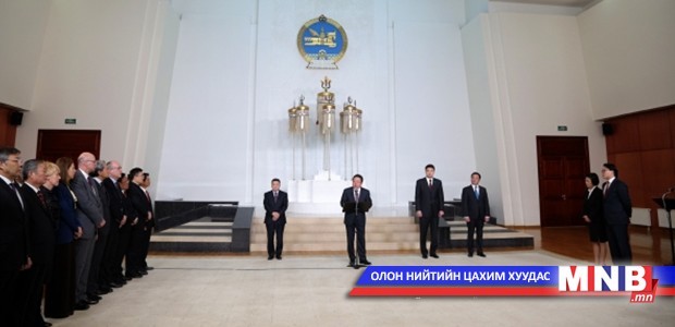 President Elbegdorj Meets the Diplomatic Corps in Mongolia
