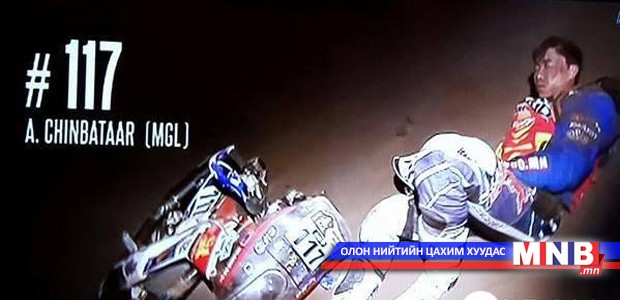 "Дакар Ралли"-д оролцож буй Ч.Анар уралдааны замд саатжээ