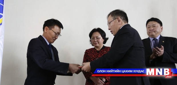 П.Н.Шастины нэрэмжит Улсын гуравдугаар Төв эмнэлгийг Хөдөлмөрийн гавьяаны улаан тугийн одонгоор шагнав