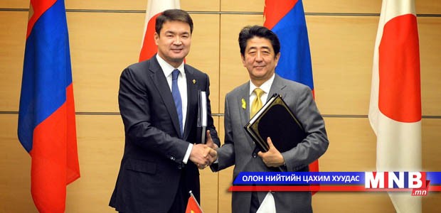 Хоёр улсын Ерөнхий сайд хамтарсан мэдээлэл хийлээ