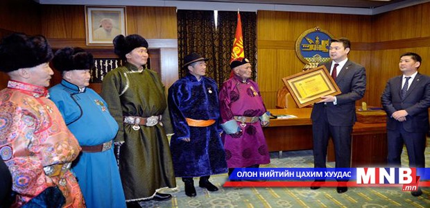 Дундговь аймгаас “Улсын сайн малчин” зургаа тодорчээ