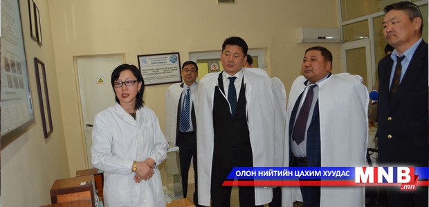 Шадар сайд У.Хүрэлсүх Стандартчилал, хэмжил зүйн газрын ажилтай танилцлаа