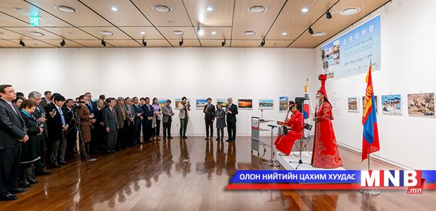 Сөүлд "Талын салхи" үзэсгэлэн нээгджээ