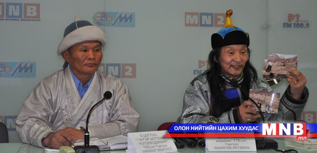 Бөө мөргөлийн ёс, төр шашны заагийн асуудлаар мэдээлэл хийлээ