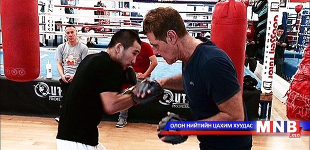 Н.Төгсцогт энэ сарын 24-нд мэргэжлийн рингнээ гарна