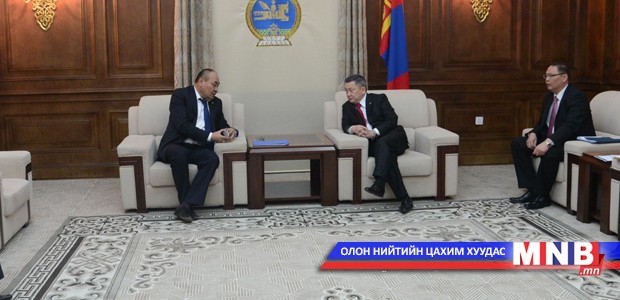 УИХ-ын даргад Худалдааны тухай хуулийн төслийг өргөн барилаа