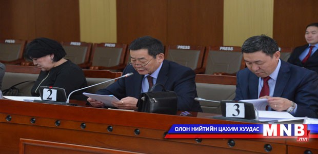 Улсын дээд шүүхийн шүүгчдийг байнгын хорооны гишүүдэд танилцуулав