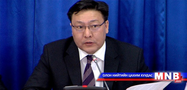 Ж.Батзандан: Тавантолгойн ордыг гадныханд найр тавьсан байдлаар шийдвэрлэж байна