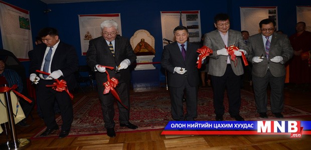 Өндөр гэгээн Занбазарын мэндэлсний 380 жилийн ойд зориулсан үзэсгэлэн нээгдлээ