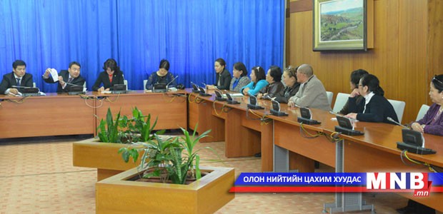 Л.Эрдэнэчимэг гишүүн СХД-ийн иргэдийг хүлээн авч уулзав