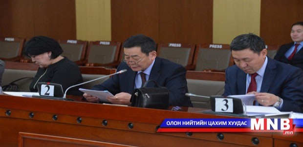 Улсын дээд шүүхэд захиалгат шүүгч очиж байна гэв