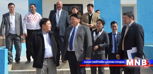 Эрүүл мэнд, спортын сайд Говьсүмбэр аймагт ажиллалаа