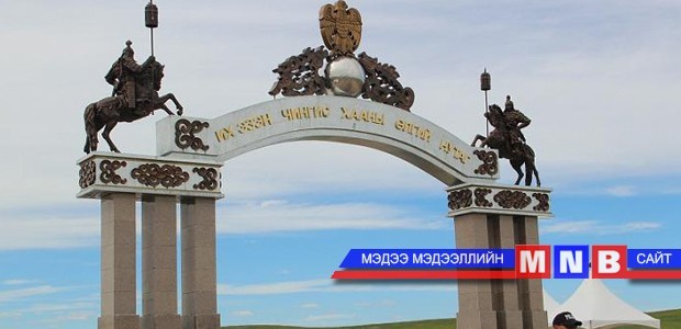 Хүмүүжигчдийн дунд бөхийн барилдаан зохион байгуулжээ