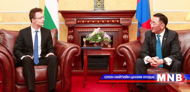 Гадаад хэргийн сайд нар хэлэлцээр хийлээ