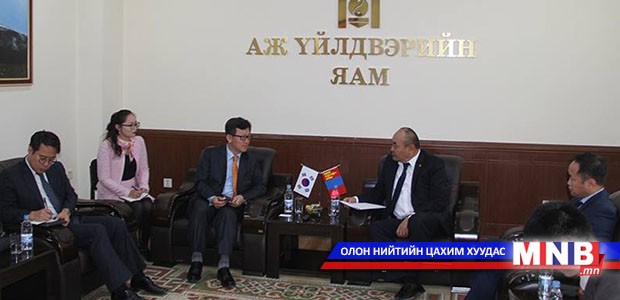 БНСУ-ын Элчин сайдыг хүлээн авч уулзав