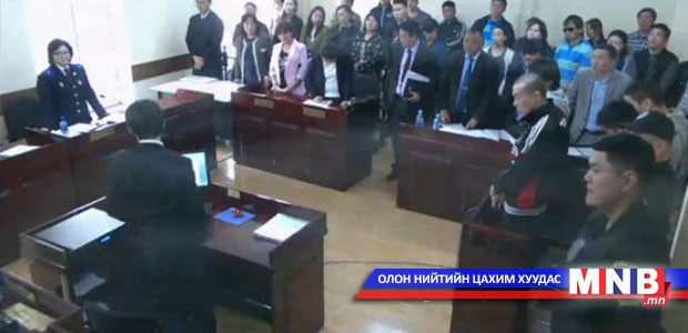 Хятад иргэдийг хөнөөсөн Монгол залуус 23-25 жилийн ял сонсов