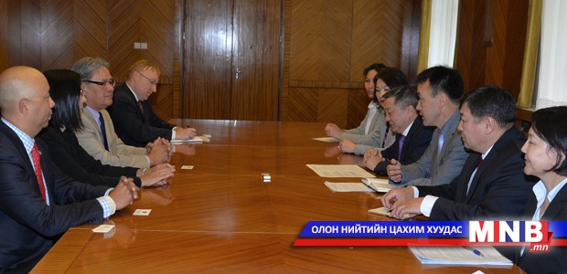 УИХ-ын дарга Канад Улсын Британий Колумб мужийн төлөөлөгчдийг хүлээн авч уулзав