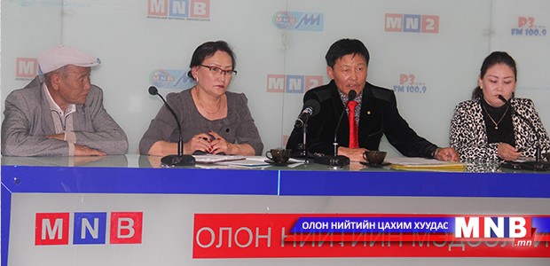 П.Давааням: Буддын шашны сүсэгтнүүд Чингис хааны дүрийг төөрүүлэн тодруулах гэж байна