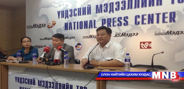 Сэтгүүлч С.Баттулгыг суллахыг шаардсан тайван жагсаал боллоо