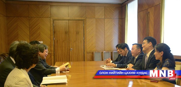 Япон Улсын Олон Улсын эрүүл мэнд нийгмийн хамгааллын их сургуулийн төлөөлөгчдийг хүлээн авч уулзлаа