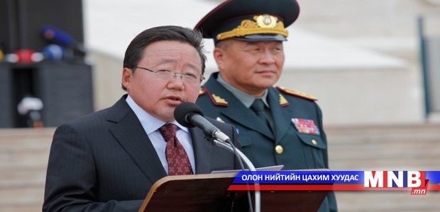 Ц.Элбэгдорж: Оюутан-цэрэг та нар цэргийн тангарагтай хамт оюутны хариуцлагын тангараг давхар өргөж буй гэж бодох ёстой