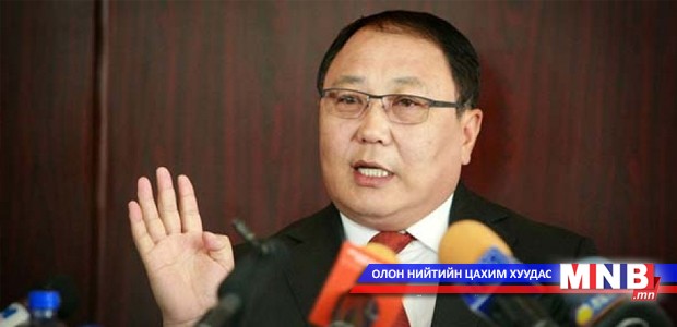 Хүний амь авран хамгаалсан цагдаагийн албан хаагчыг шагналаа