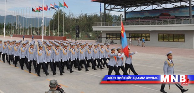 Цэргийн ёслолын жагсаалд оролцох бүрэлдэхүүн бэлтгэлээ хангасаар байна