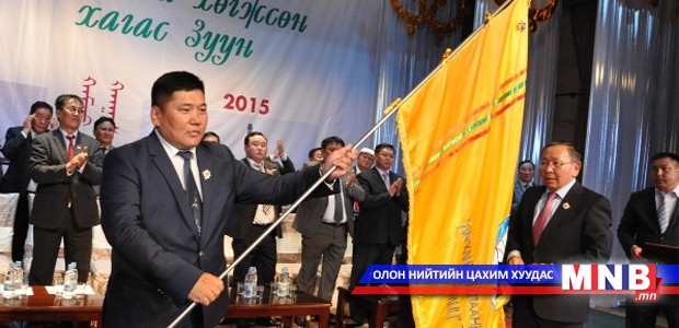 “Дарханы дулааны цахилгаан станц” ТӨХК-ийг Хөдөлмөрийн гавьяаны улаан тугийн одонгоор шагнав