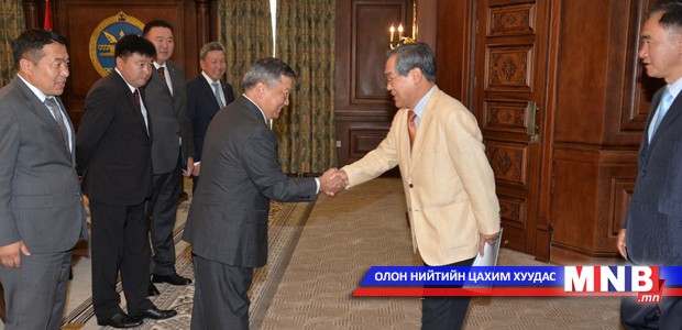Солонгос-Монголын хамтарсан форумын ерөнхийлөгч Ү Юн Гын тэргүүтэй төлөөлөгчдийг хүлээн авч уулзав