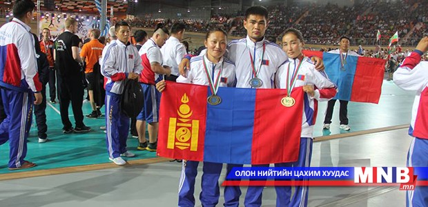 Олон улсын хэмжээний мастер С.Будхүү алтан медаль хүртлээ