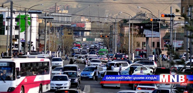 Долоодугаар сараас өмнө эрхээ хасуулсан жолоочийн эрхийг сэргээнэ
