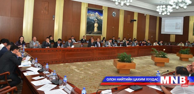 УИХ дахь нам, эвслийн бүлгүүд хуралдаж байна