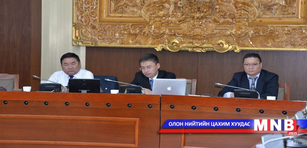 Шүүгчдийн цалинг хатуу тоогоор тогтоох нь зөв гэж үзлээ