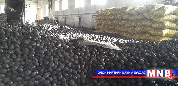 Жилд 700 мянган тонн хагас коксжсон түлш үйлдвэрлэж байж нийслэлийн хэрэгцээг хангана