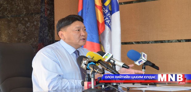 Эрүүл мэндийн салбарын ажилчдын цалин, тэтгэмжийг бууруулах тушаал шийдвэр гаргаагүй