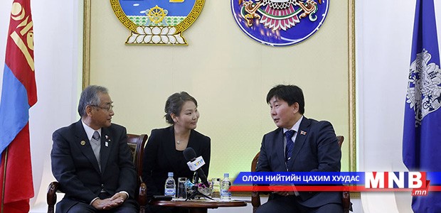 Японы Мияконожо хотын сүүний үйлдвэр монгол таргийн хөрөнгөөр тараг бүрдэг