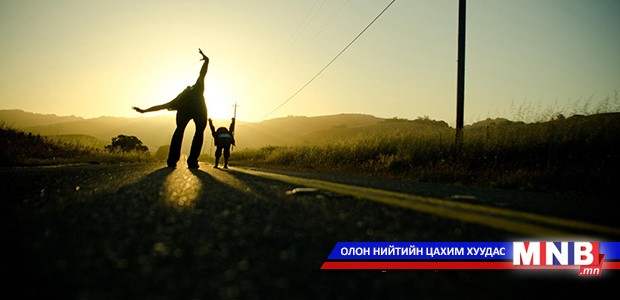 Үзсэн хүн бүрийн 99.9 хувь нь уйлдаг бичлэг