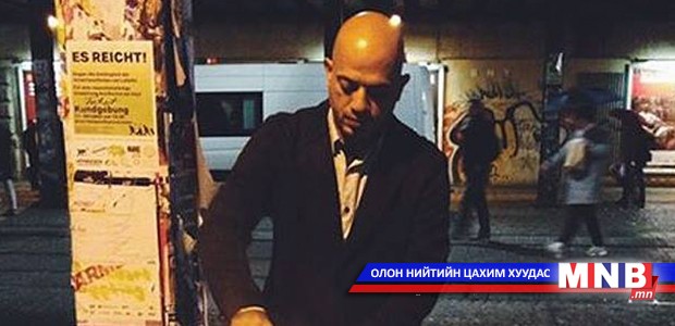 Сирийн дүрвэгч залуу германчуудад талархлаа илэрхийлж байна