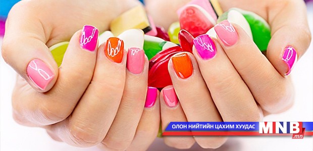 Маникюр таныг хэн болохыг "хэлнэ"