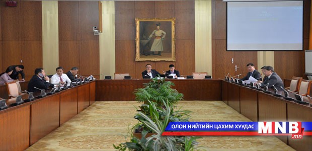 Хувь хүний орлогын албан татварын хуульд өөрчлөлт оруулахыг дэмжлээ