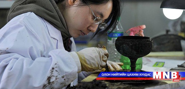 2000 жилийн настай шүтээнийг завсарлаж байна