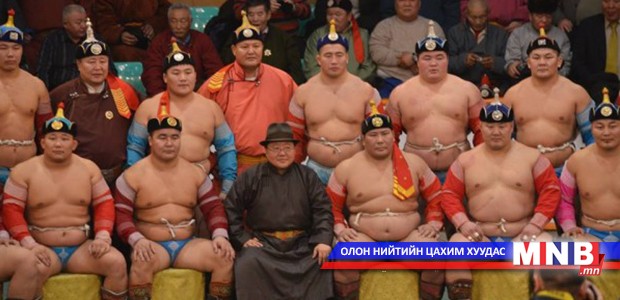 Маргаашийн барилдаанд зодоглох бөхчүүдийн чансаа гарлаа