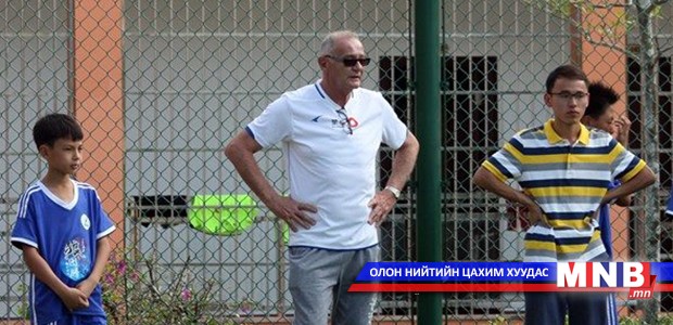 Милош Христичийг танина л биз дээ