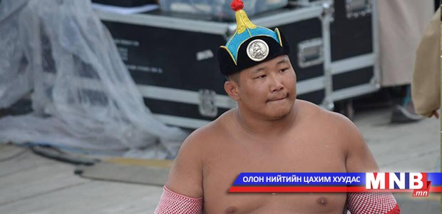 Монгол Улсын арслан Н.Батсуурьт үзэгчид “эрүүгийн хэрэг” үүсгэв