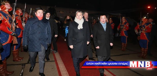 Унгар Улсын Ерөнхий сайд Виктор Орбан манай улсад албан ёсны айлчлал хийхээр ирлээ