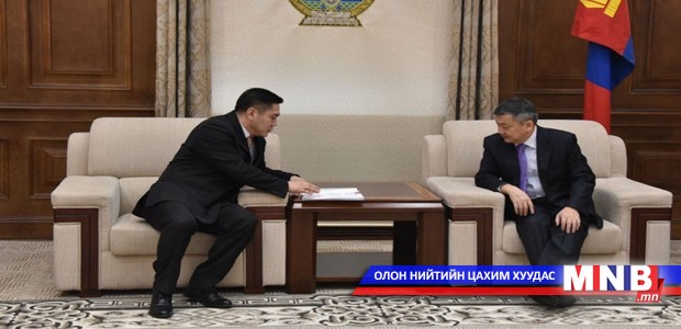 Төрийн шагналын тухай хуулийн төслийг өргөн барилаа