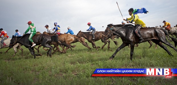 Говьсүмбэрээс тодорсон аймгийн алдарт уяачид