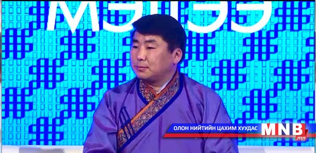 Бичин жилийн тэргүүн зочин: Хөсөгтөн хамтлагийн ахлагч Д.Ариунболд оролцлоо