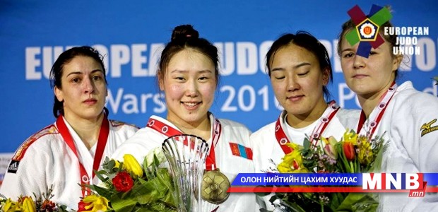 Эмэгтэй жүдочид багаараа хоёрдугаарт орлоо