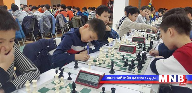 Өсвөрийн шатарчид өнөөдөр аваргаа тодруулна